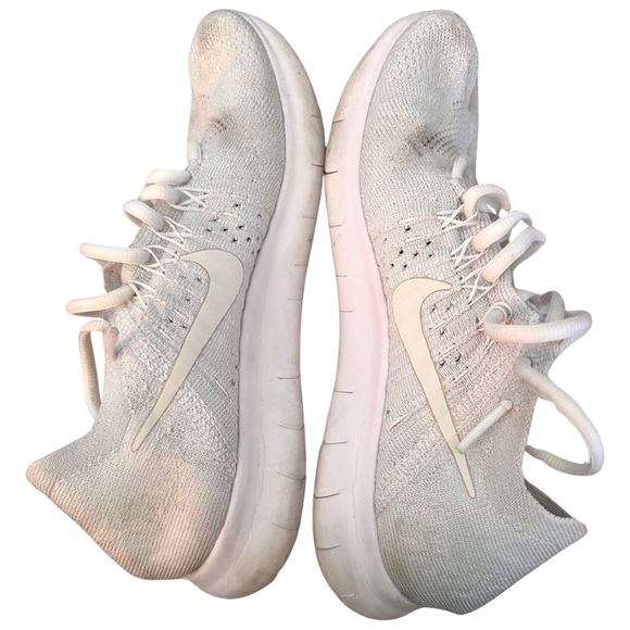 Nike Free Rn Flyknit 2017 - White/White-Pure Platinum- woman’s size 7 Pre Loved - Picture 5 of 7
